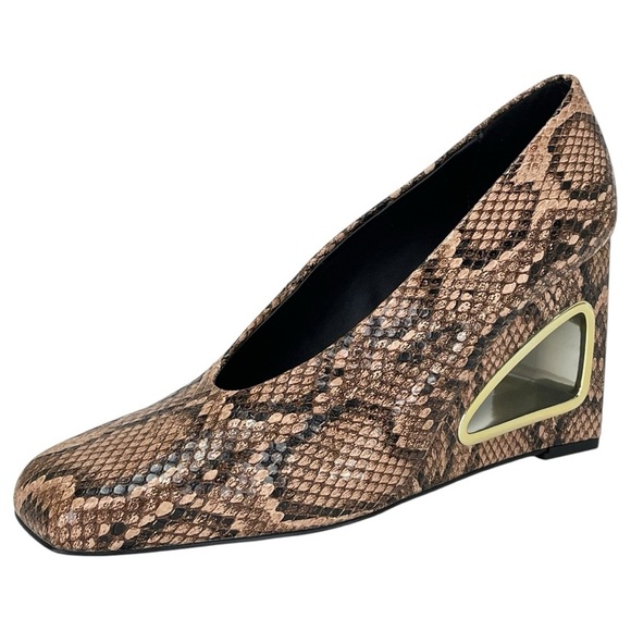 Katy Perry Collections Shoes - Katy Perry Hollow Wedge Snake Print Womens Pump Size 8.5M